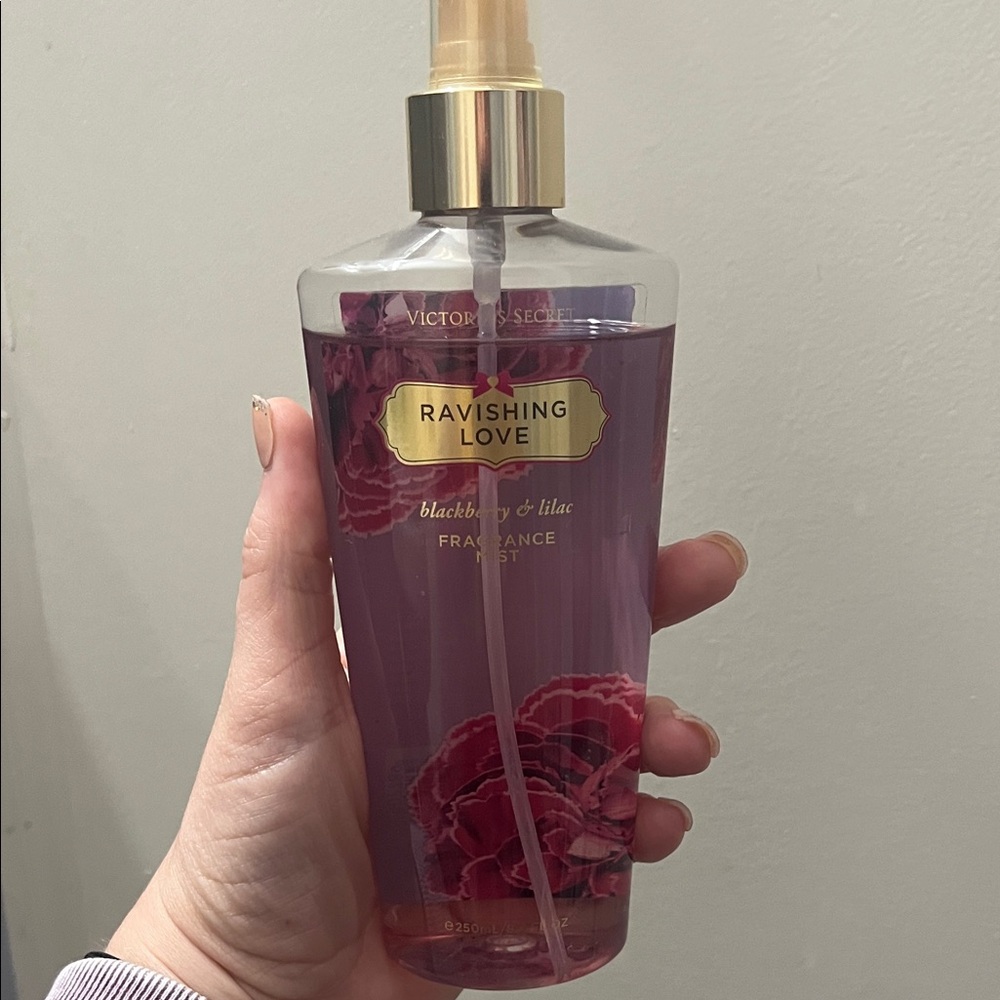 Victoria's Secret Ravishing Love Fragrance Mist - Pink and Gold